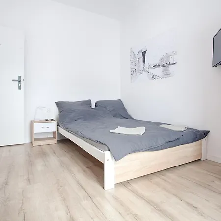 Lake&city - Komfortowe Blisko Majaland, Jeziora, Lasu Oraz Serca Trojmiasta Apartment Gdansk